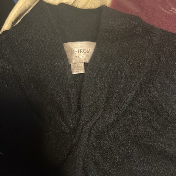 Nordstrom cashmere v neck 3/4 sweater - Picture 5 of 5